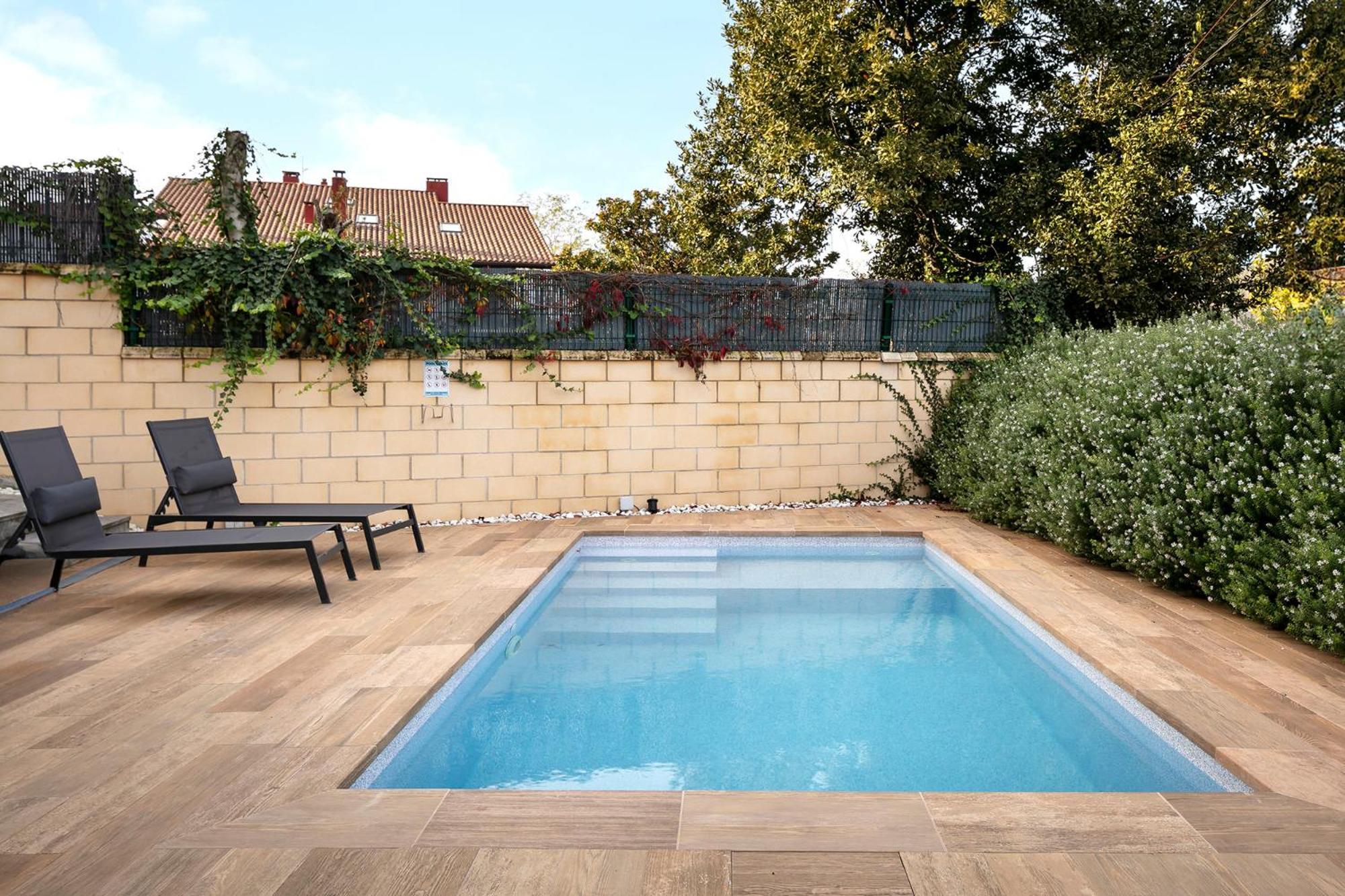 Alaia Villa *