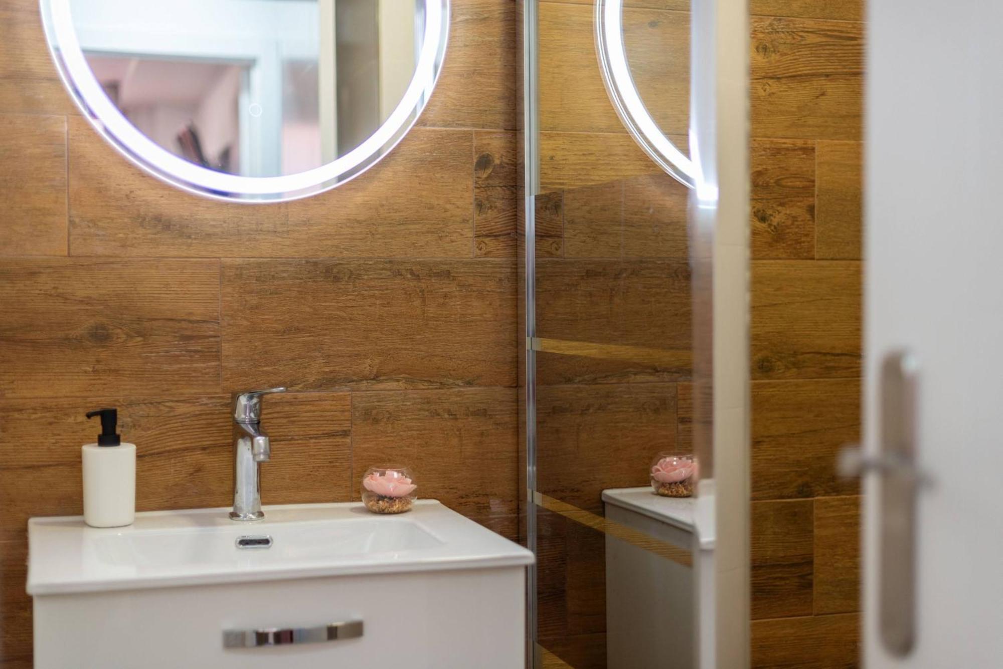 Confortable Y Luminoso Exterior En Appartement *