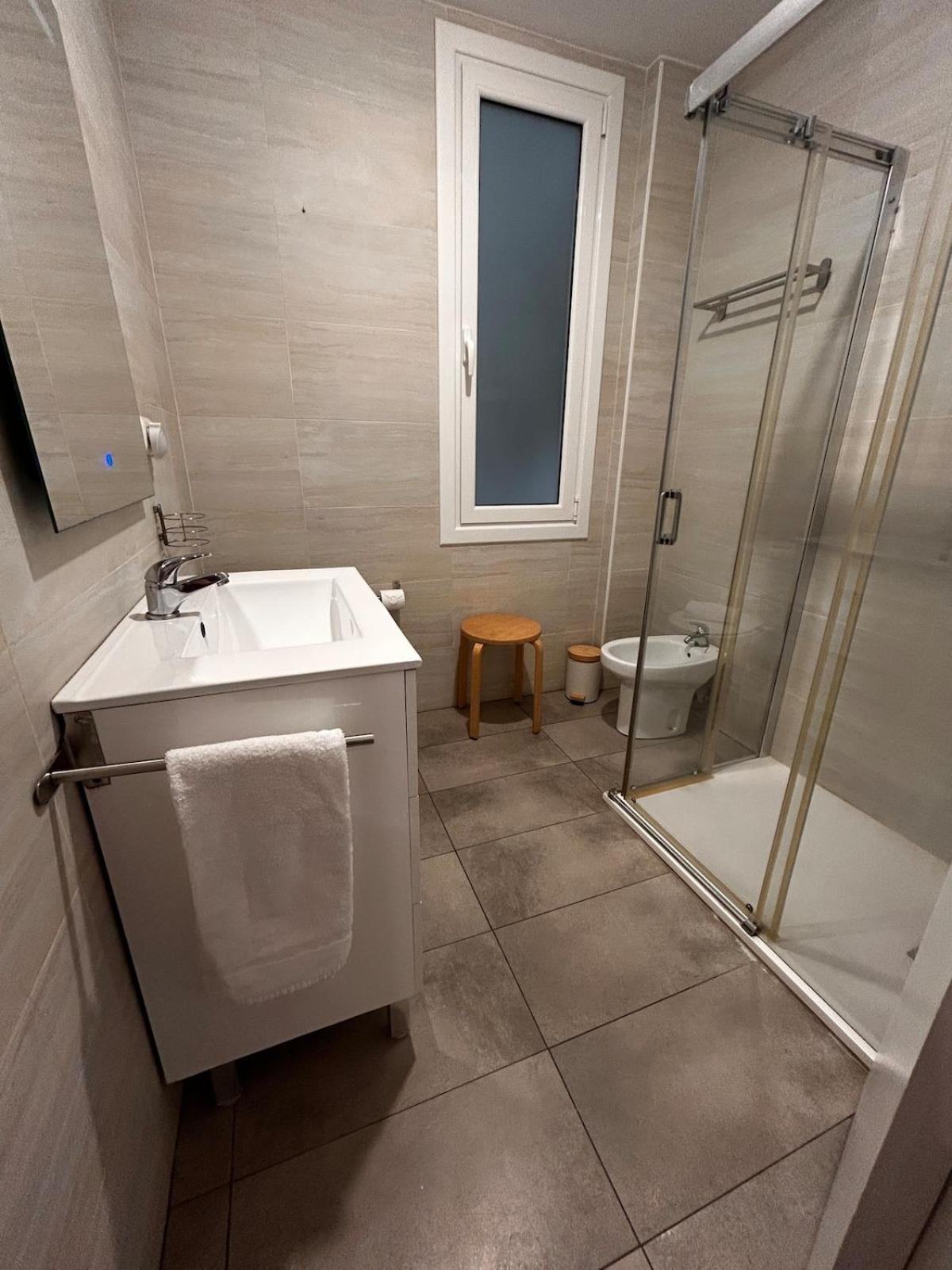 Apartment Casa Zurriola Beach! - Surf, Eat And Relax! San Sebastian