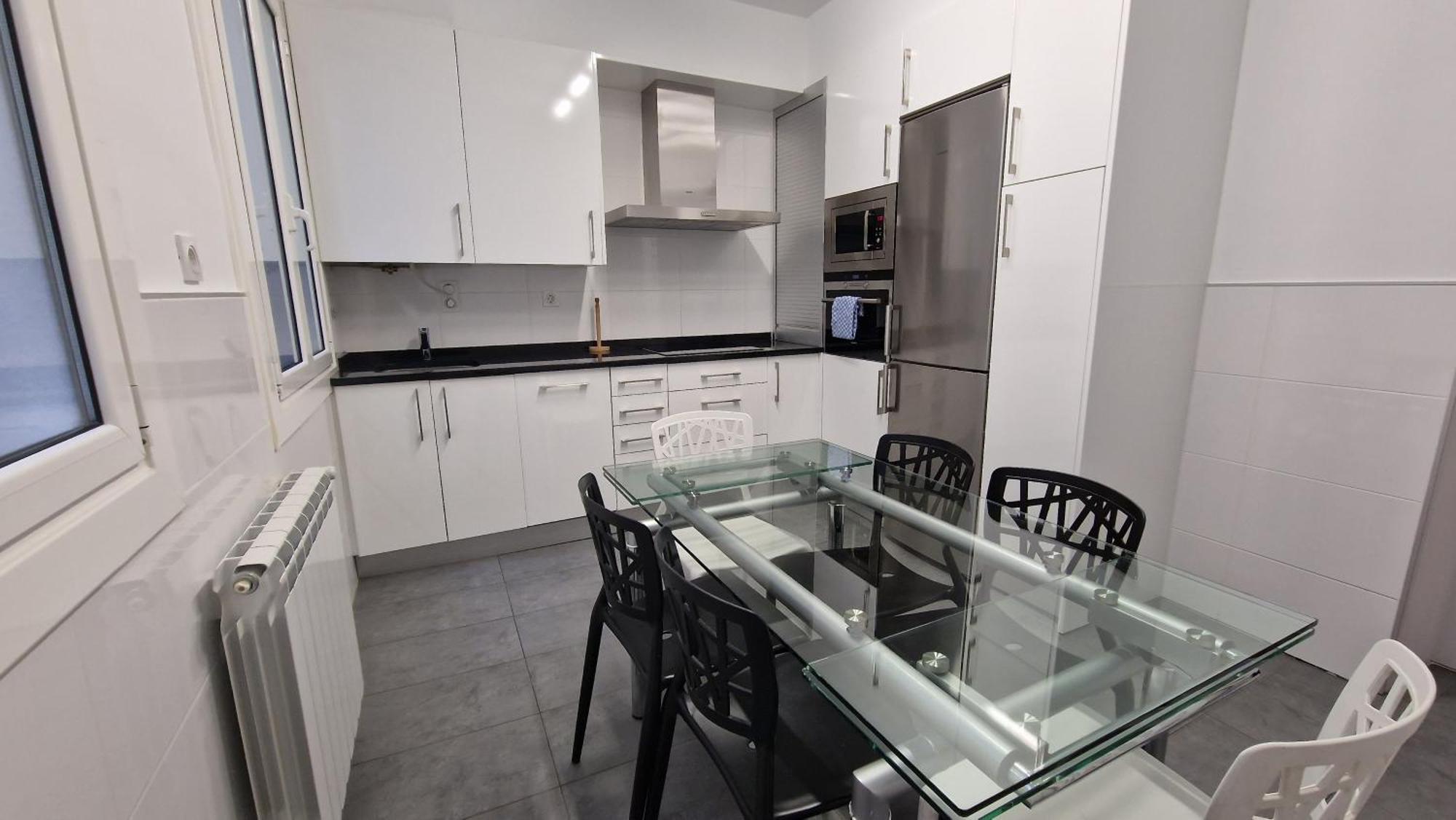 Apartment In The Heart Of Donostia!