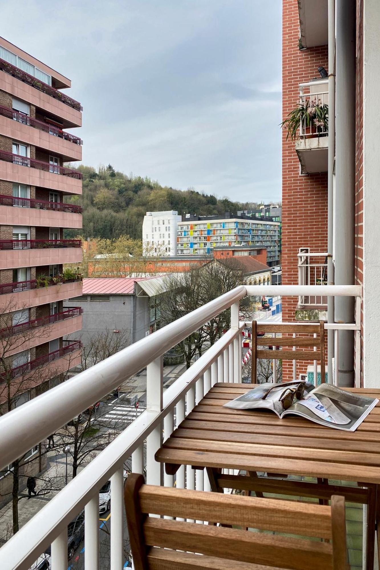 Apartment Laztana By Feelfreerentals