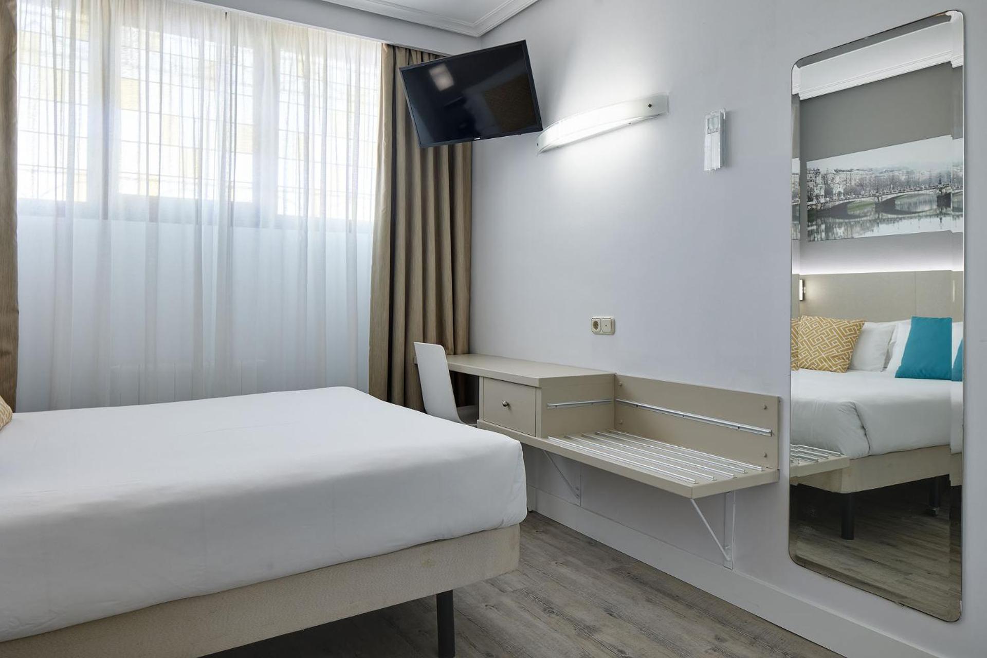 Hotel Parma 2*