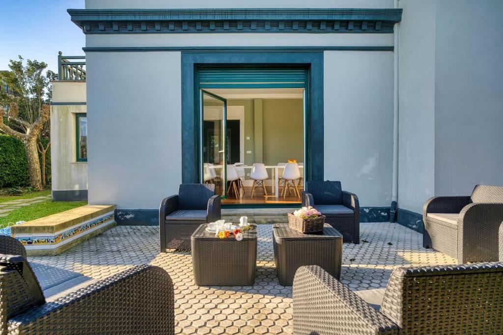 Holiday home Completa 8 En Primera Linea De Playa