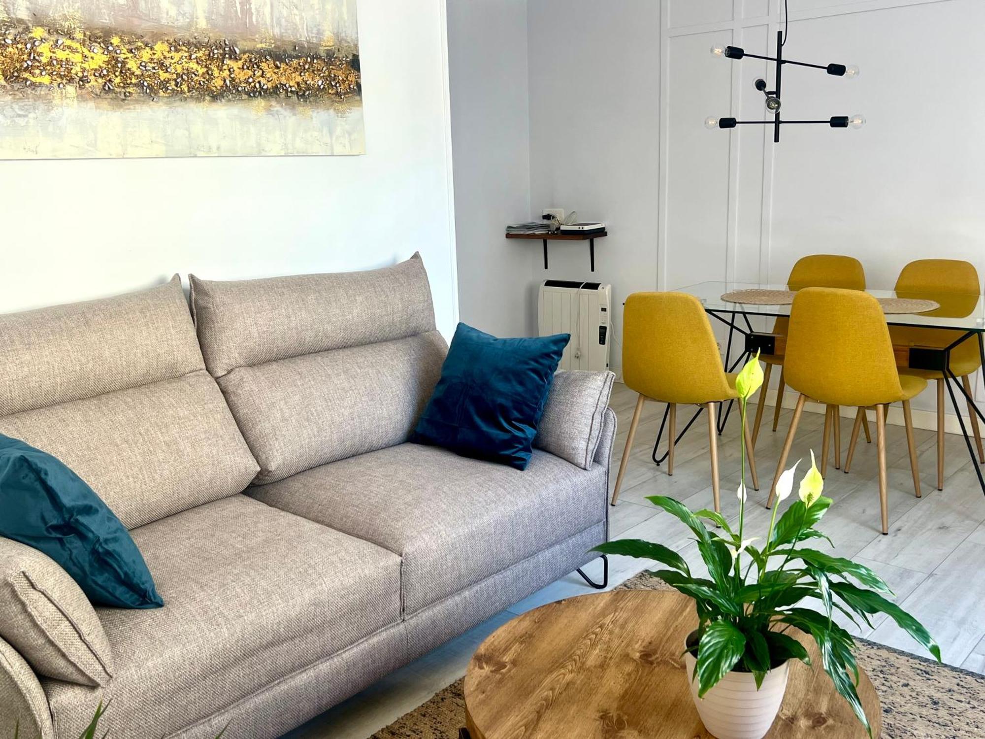 New Gorgeous - Beachfront - 3 Bd San Sebastian