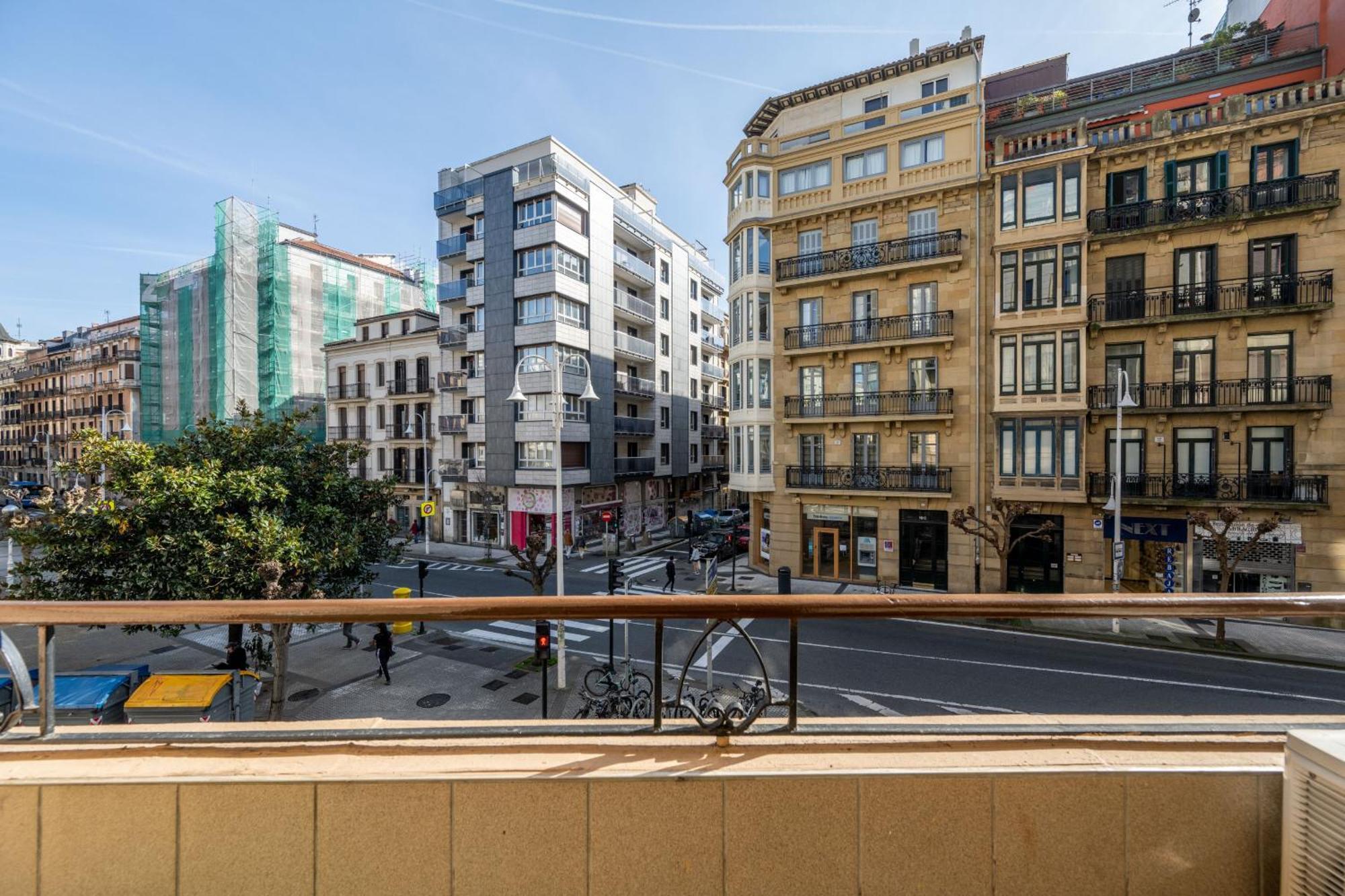 Esnaola By People Apartment San Sebastian