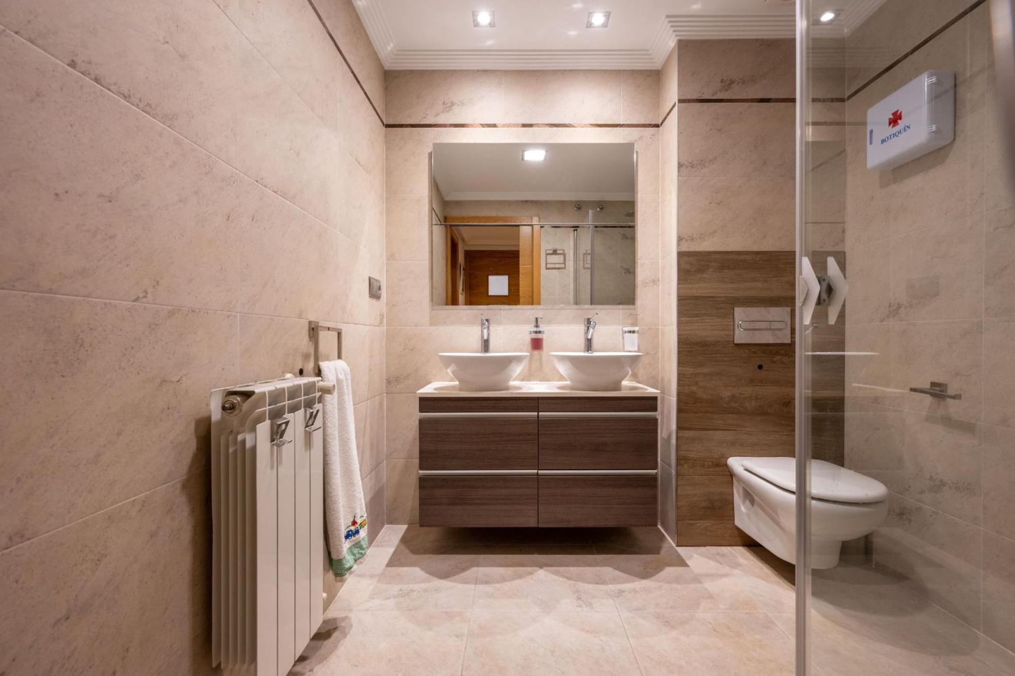 Apartment Esnaola By People *