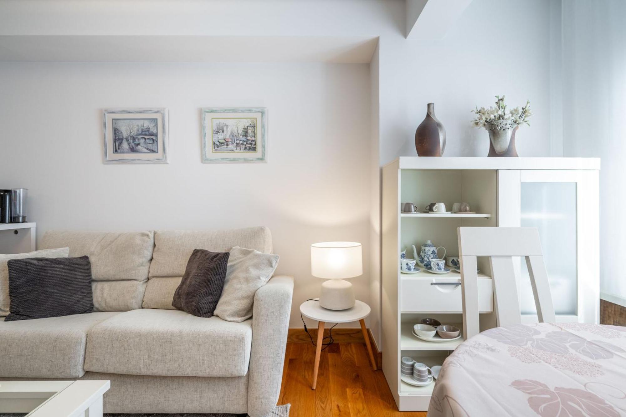 Esnaola By People Apartment *