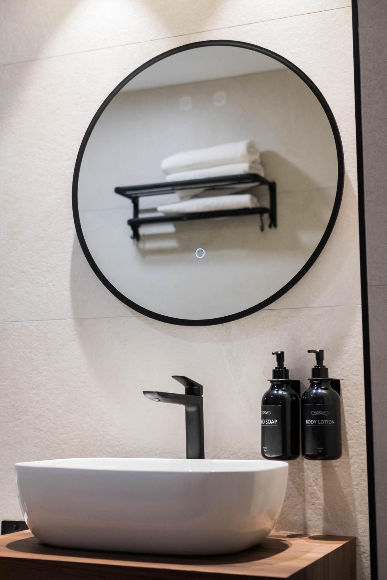 Boulevart Donostia Guest house *