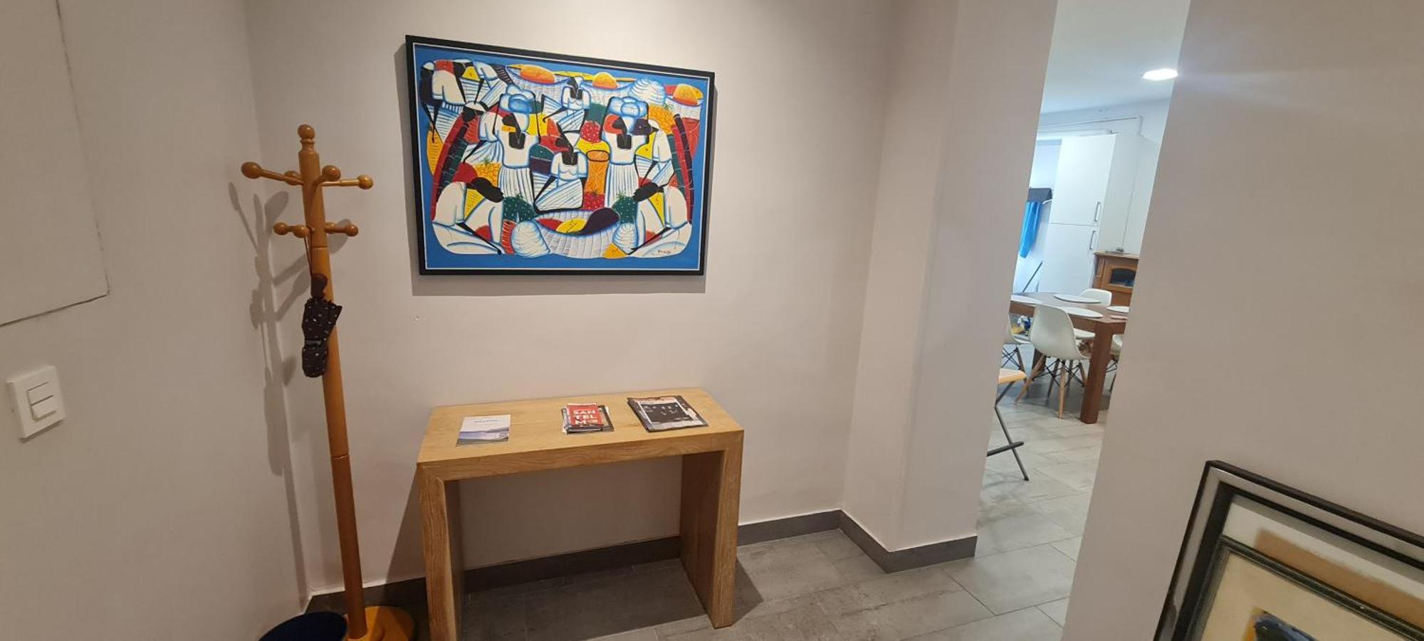 Homestay Privadas En Piso Frente A Playa Ondarreta, Bano Compartido