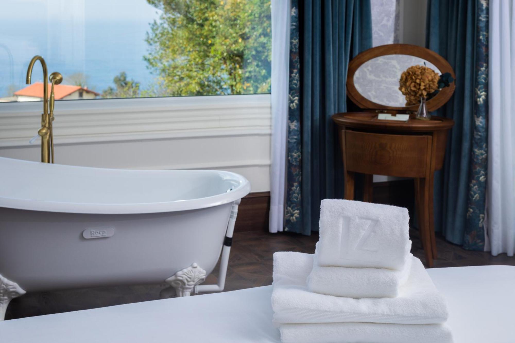 Luze Boutique Hotel