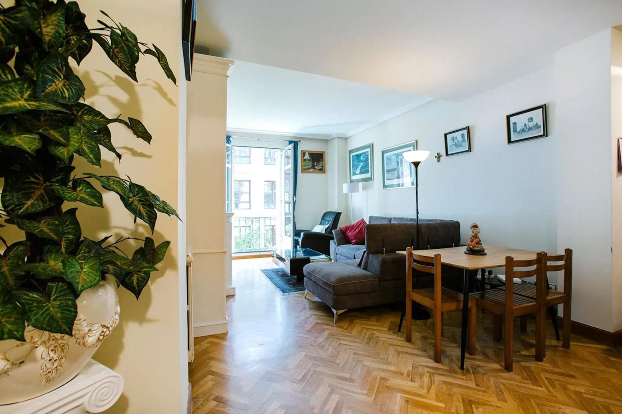Modern In Donostia 75 M² With Jacuzzi Saint-Sébastien