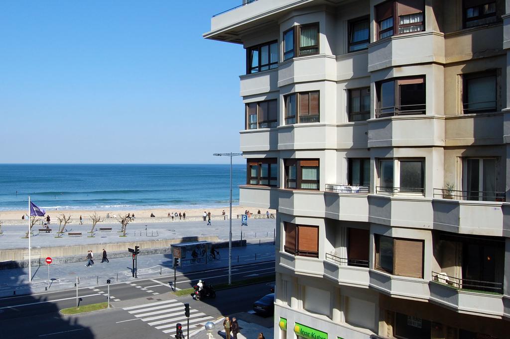 Playa Gros - Ib. * San Sebastián