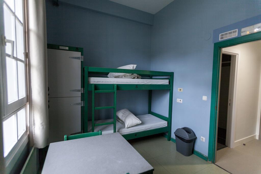Juvenil Ondarreta Hostel San Sebastián