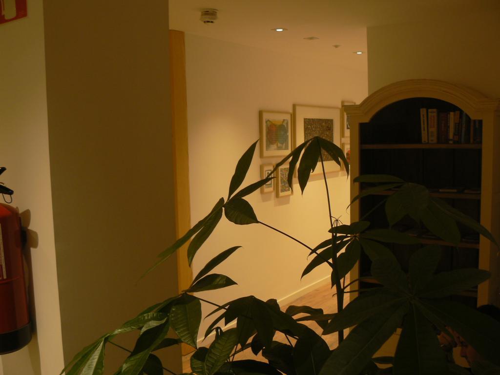 Guest house Casa Nicolasa 2*