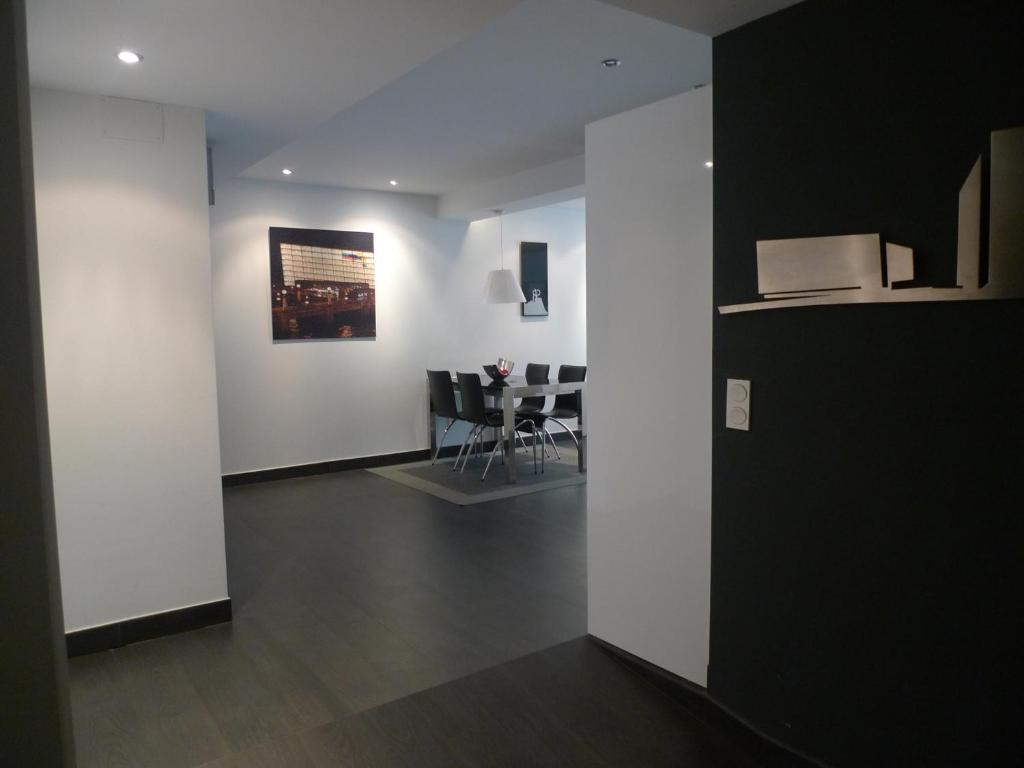 Okendo Apartment