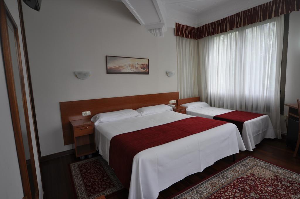 Guest house Alameda 2*