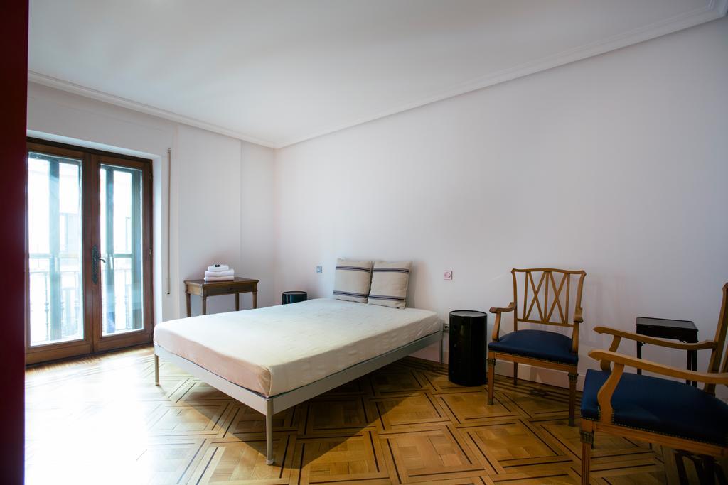 Alderdi Eder By People San Sebastian