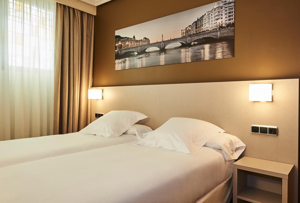Hotel Parma 2*