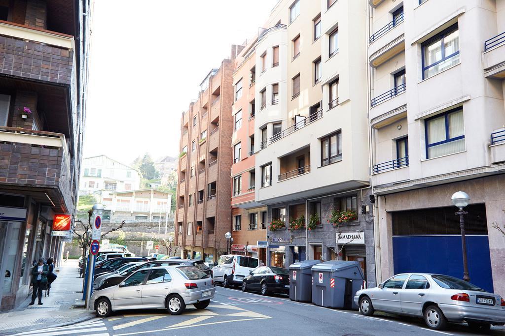 Juan Sebastian * San Sebastian