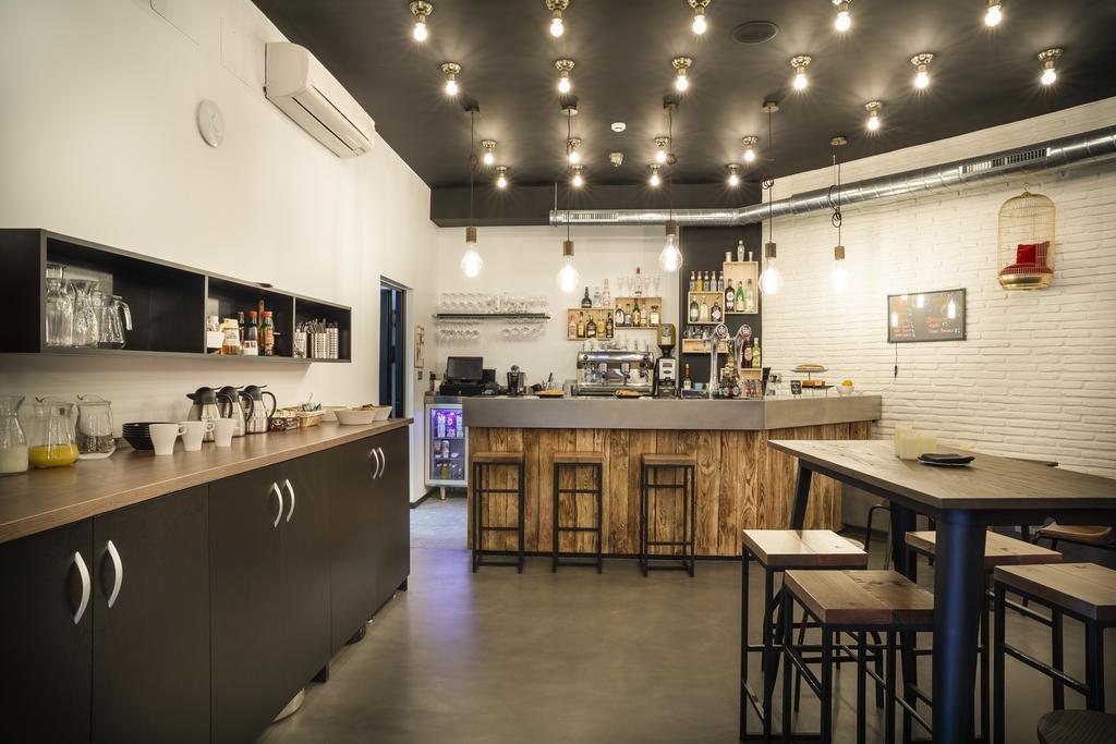 Hostel Koisi *