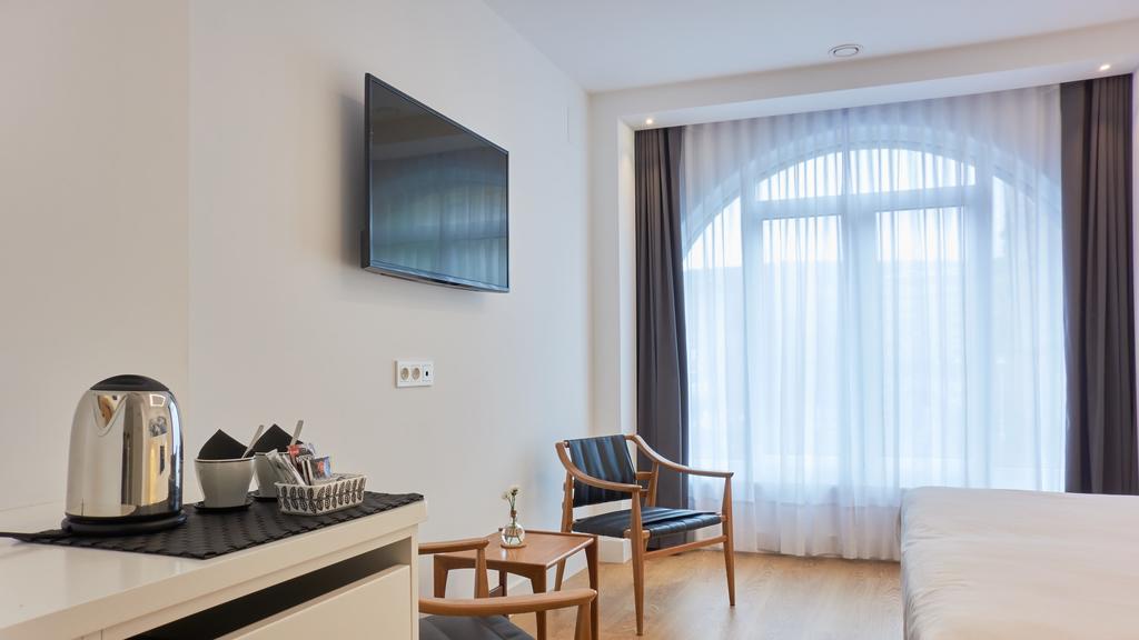 Boulevart Donostia Guest house San Sebastian