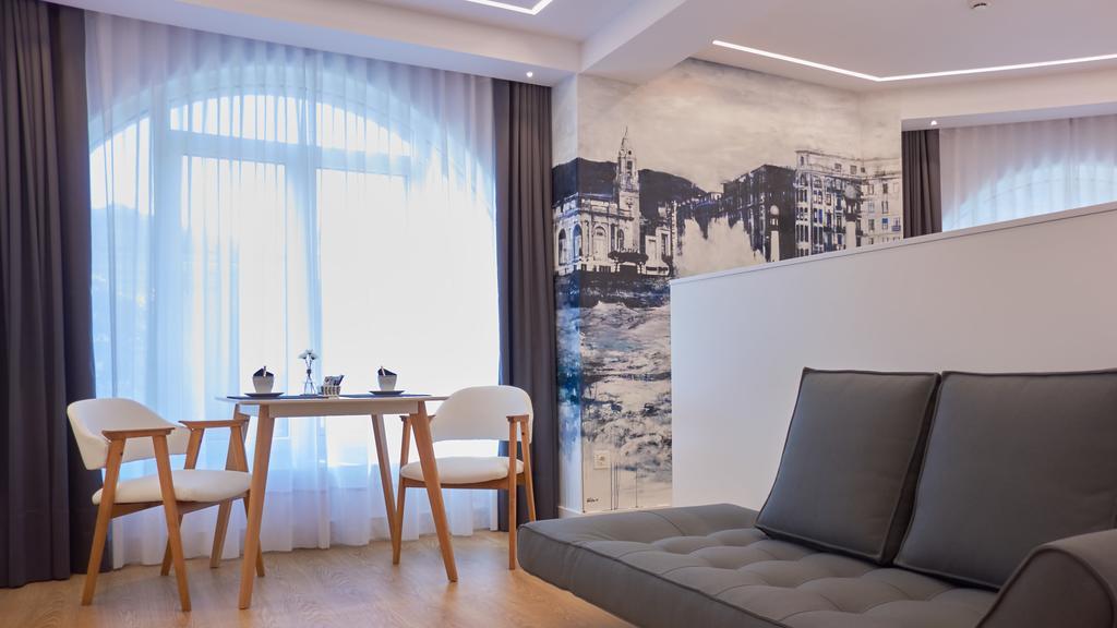 Boulevart Donostia Guest house San Sebastian