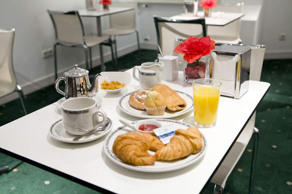 Hotel Zaragoza Plaza San Sebastián
