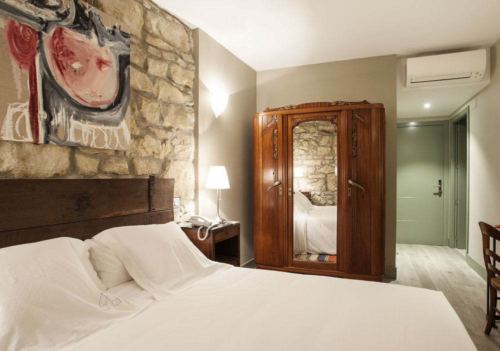 Hotel Okako *