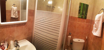 Koxka Bi Guest house *