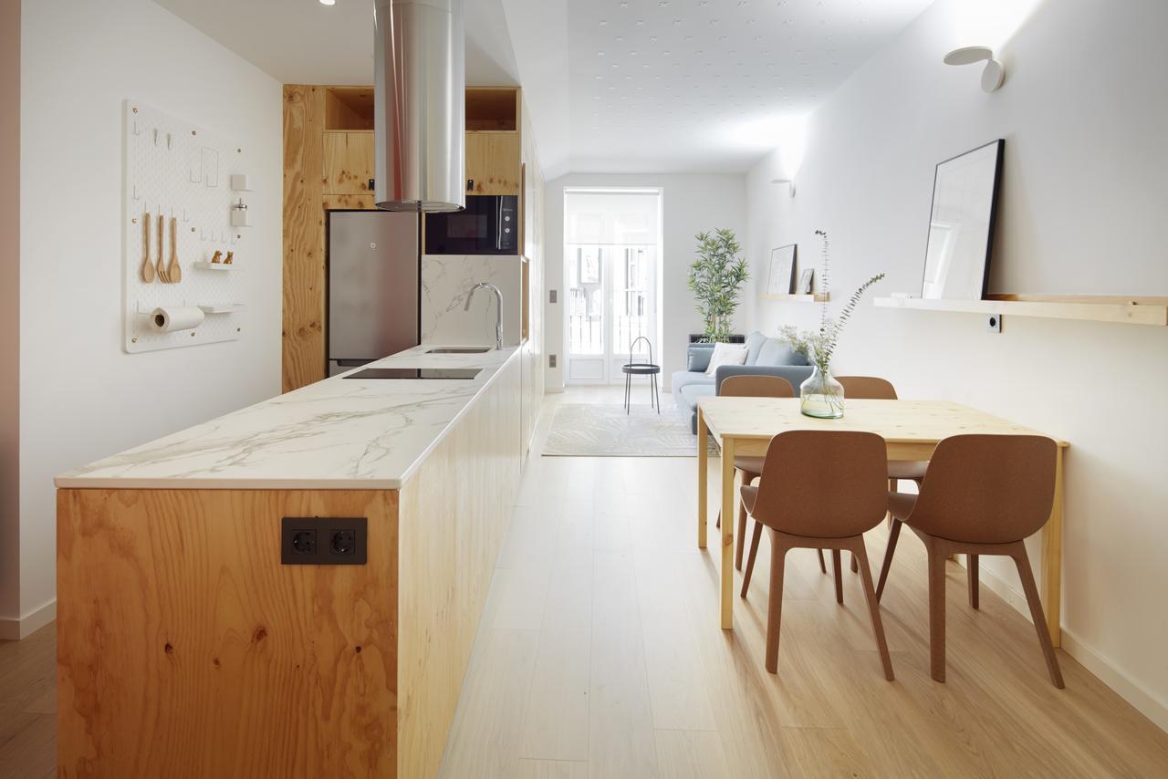 Apartment Easo Plaza By Feelfree