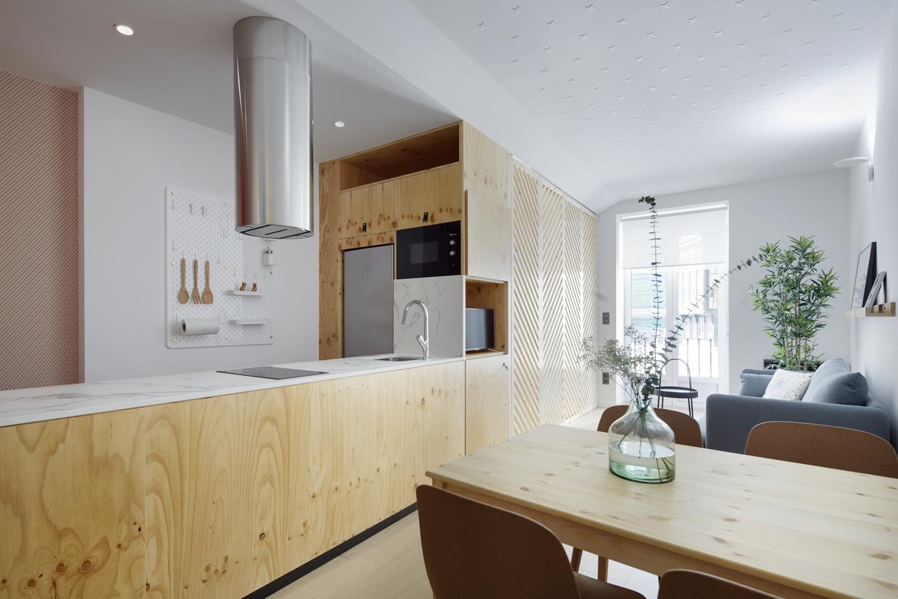 Easo Plaza By Feelfree Apartment