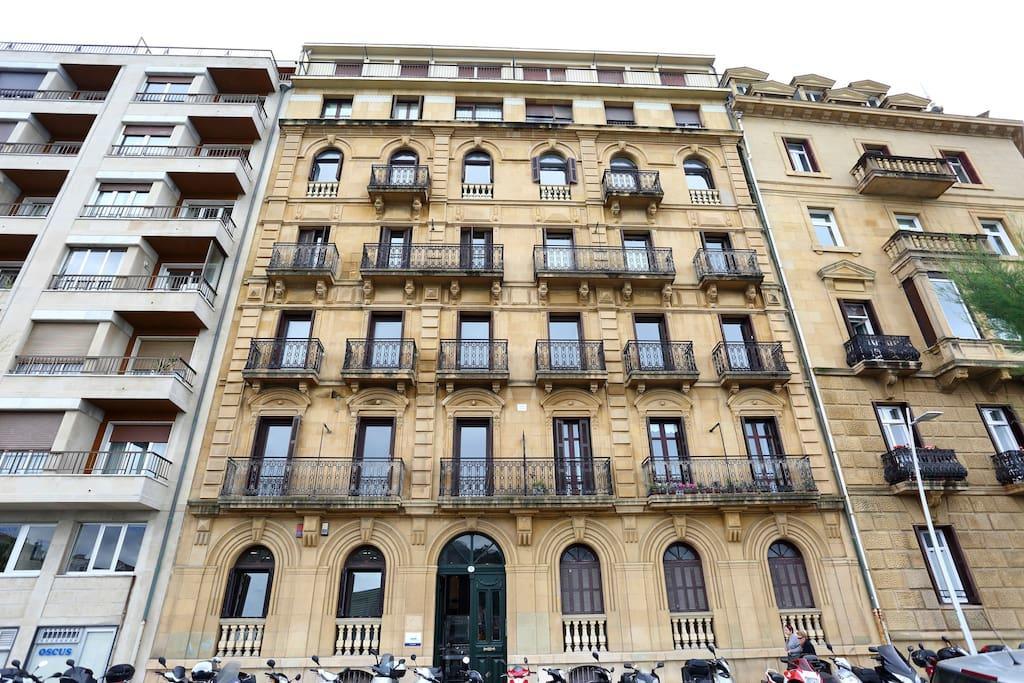 Marrubi - Basque Apartment San Sebastian