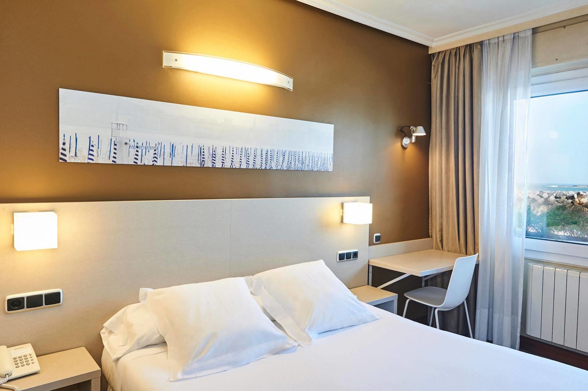 Hotel Parma 2*