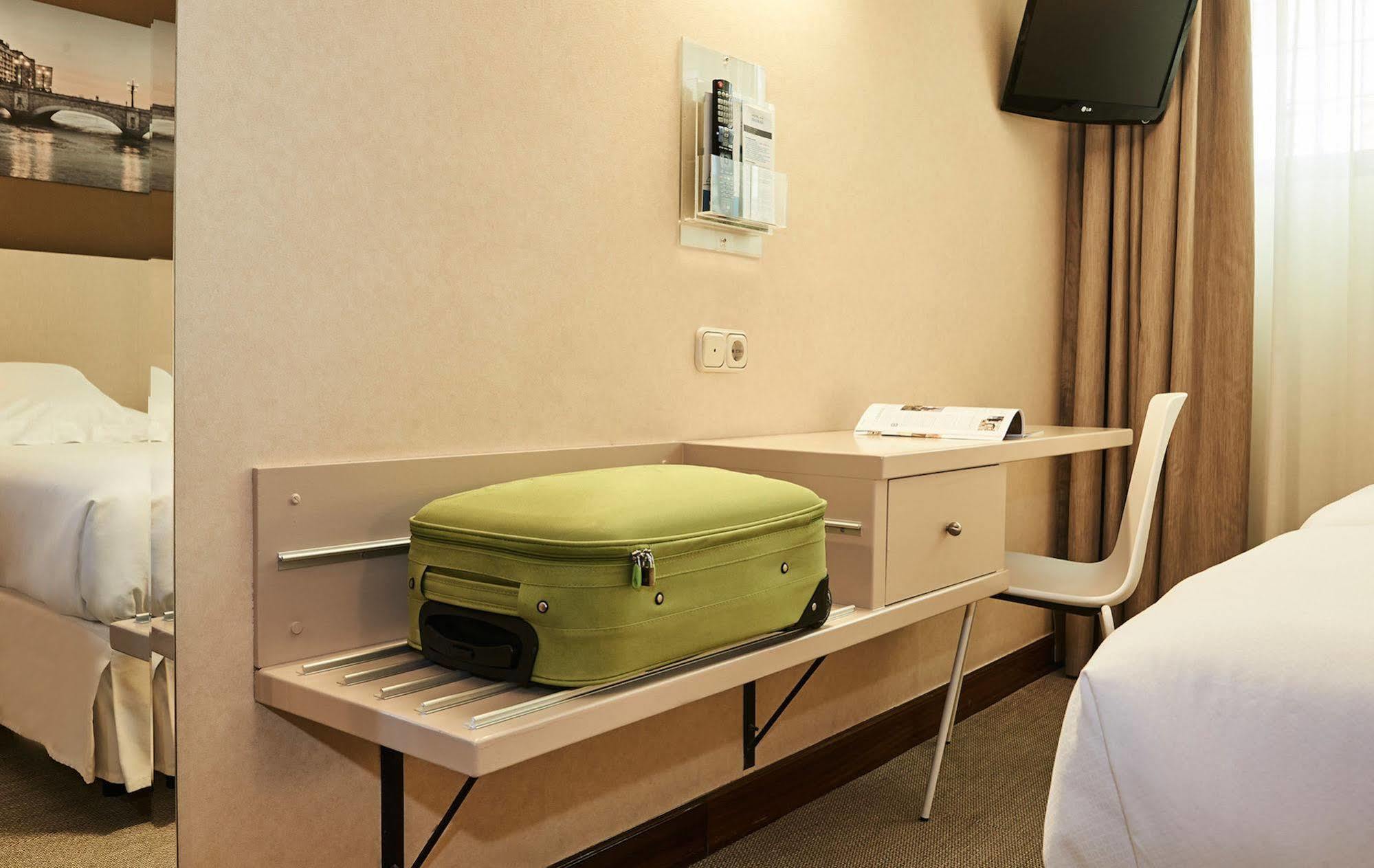 Hotel Parma 2*