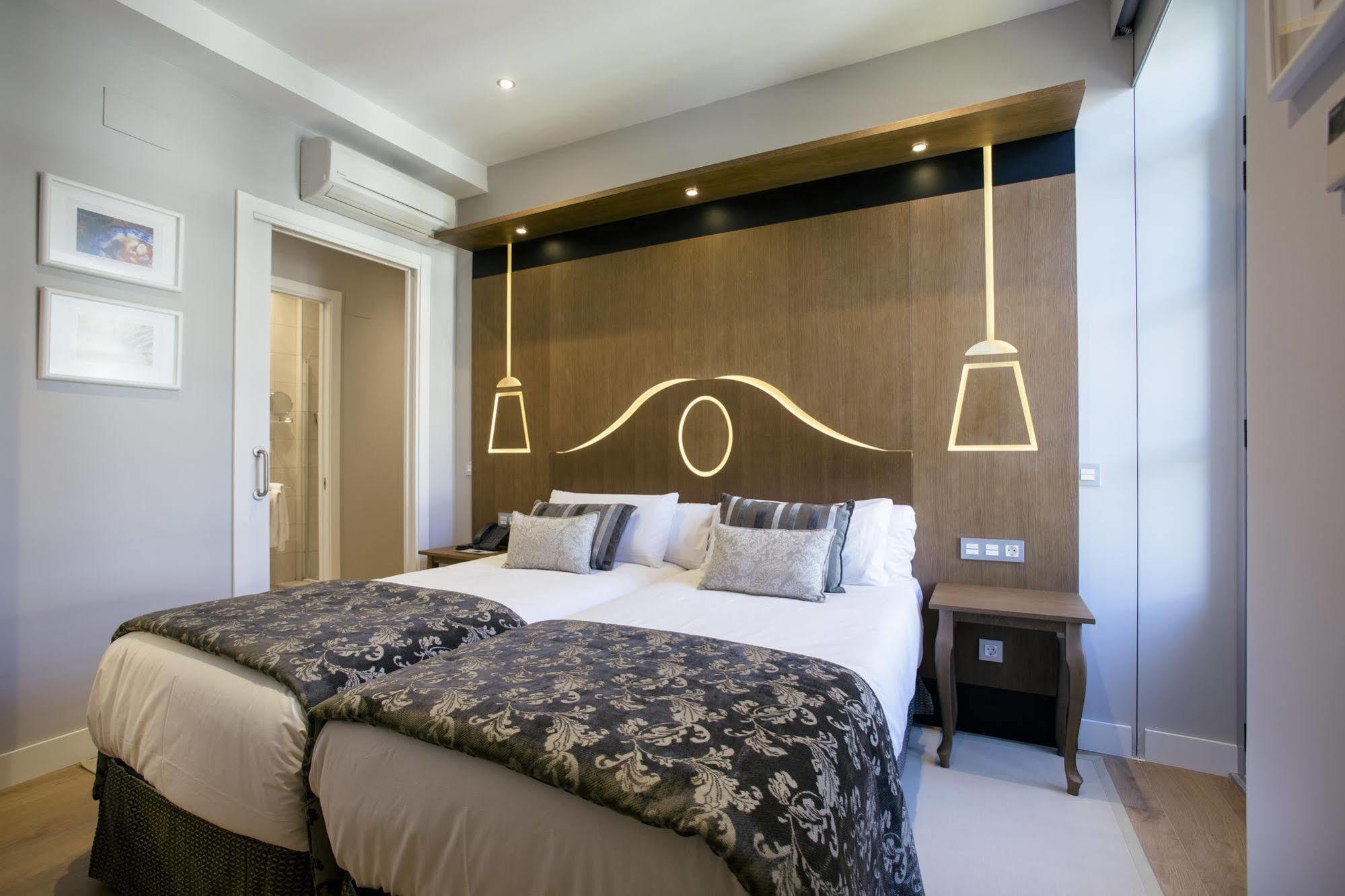 Legazpi Doce & 3* San Sebastian