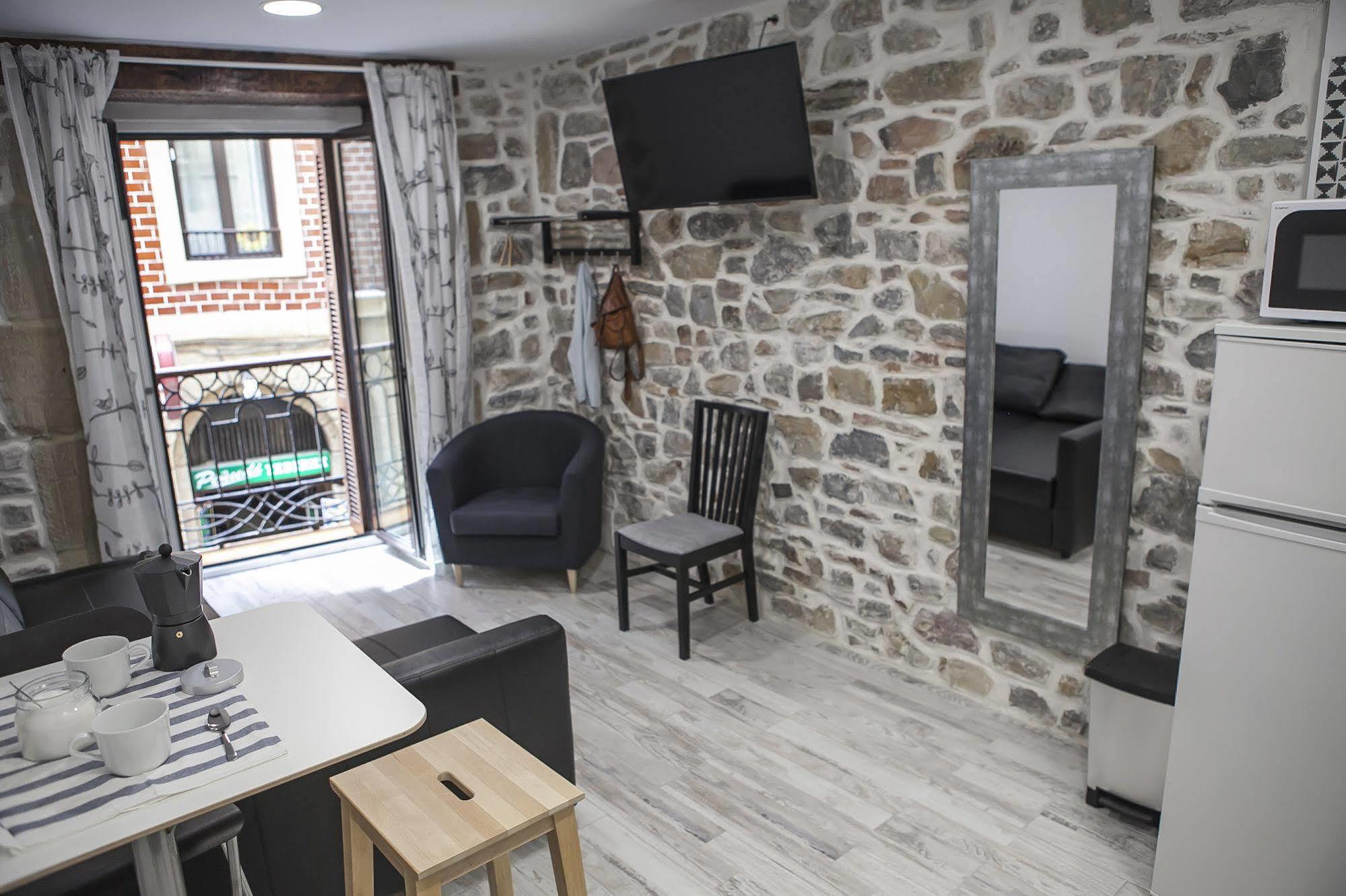 Guest house Holiday San Sebastian