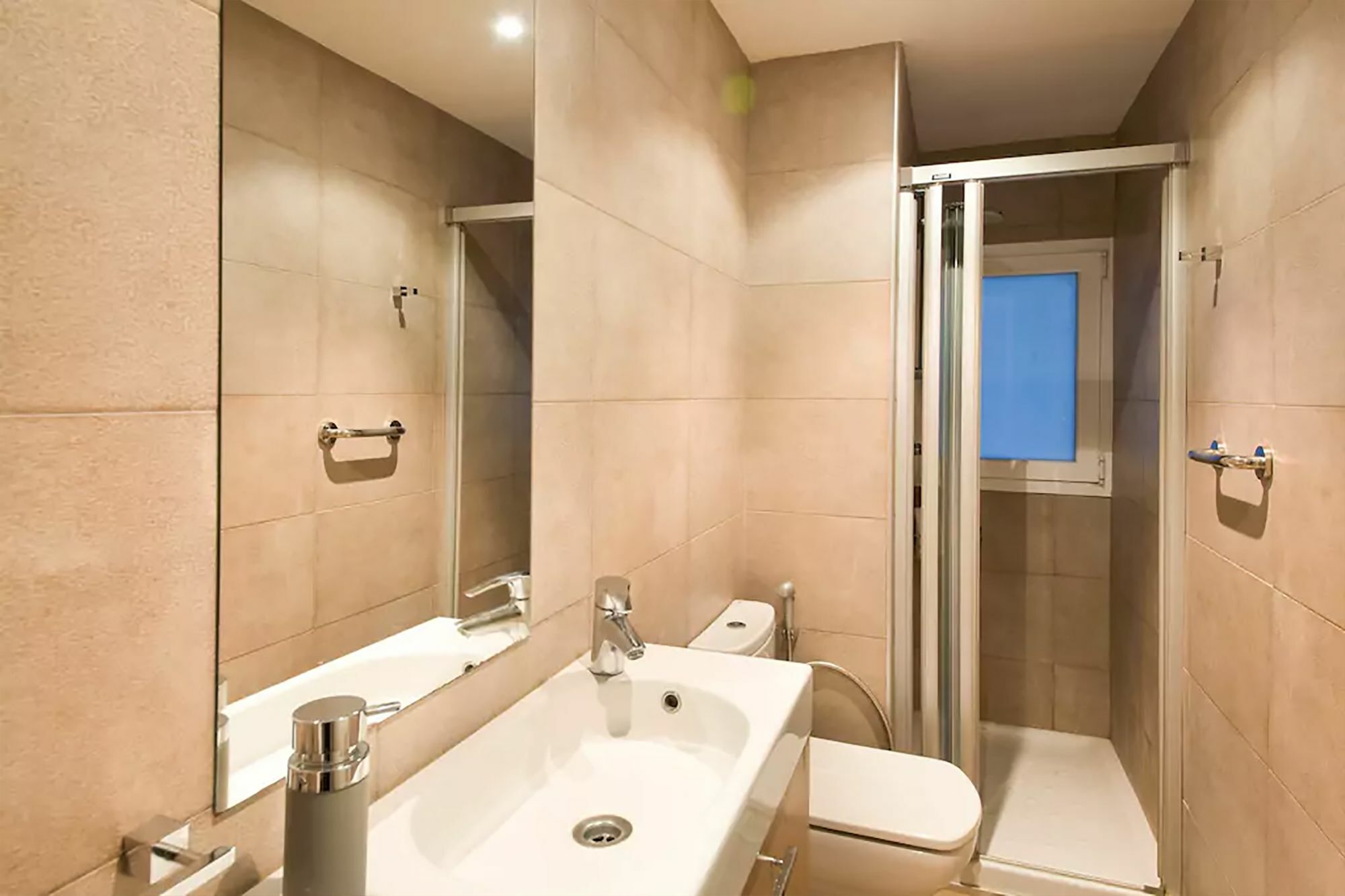 Azpeitia Elegant In Center Apartment
