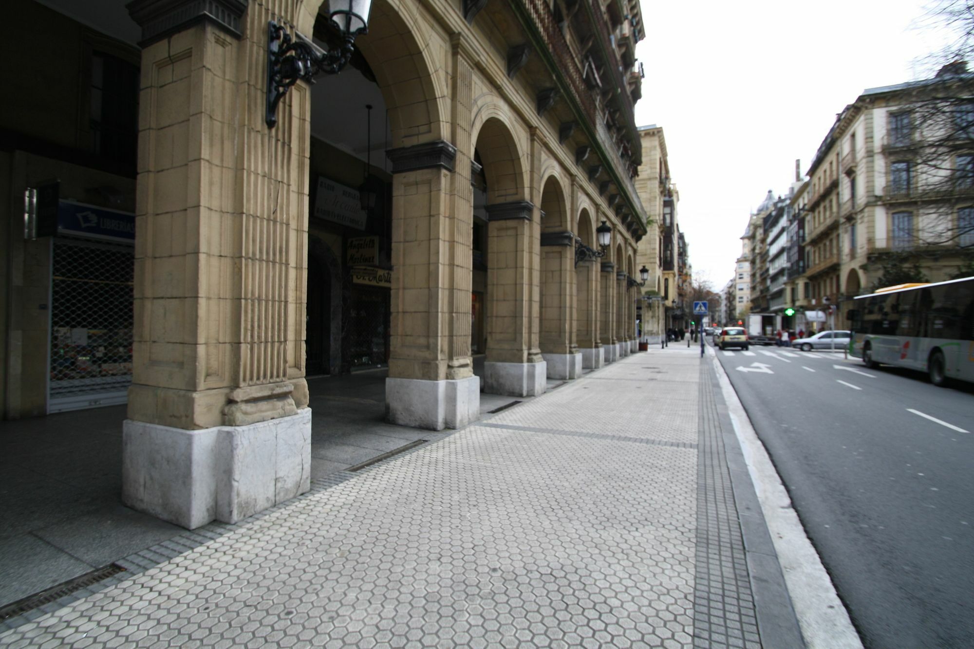 Plaza Guipuzcoa By Feelfree Apartamento