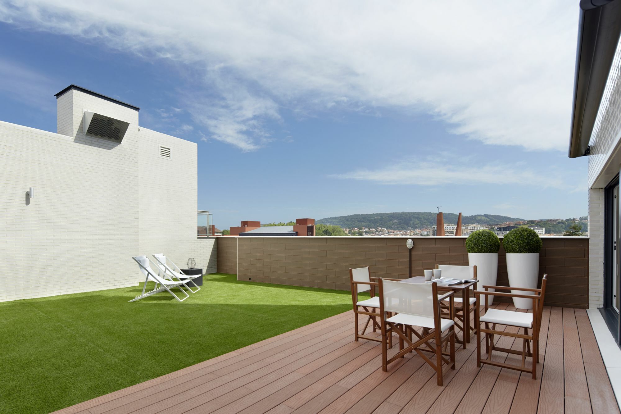 Apartment Gladys Attic By Feelfree *