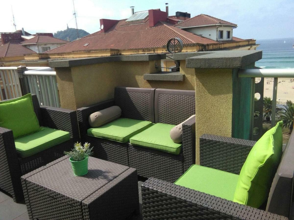 Attic+views+terrace+parking Appartement *