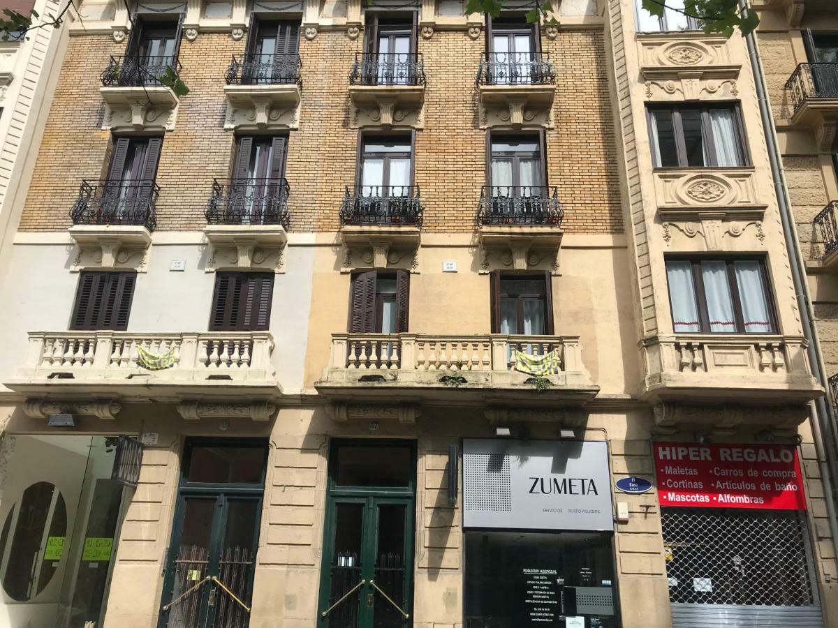 Downtown Apartment *