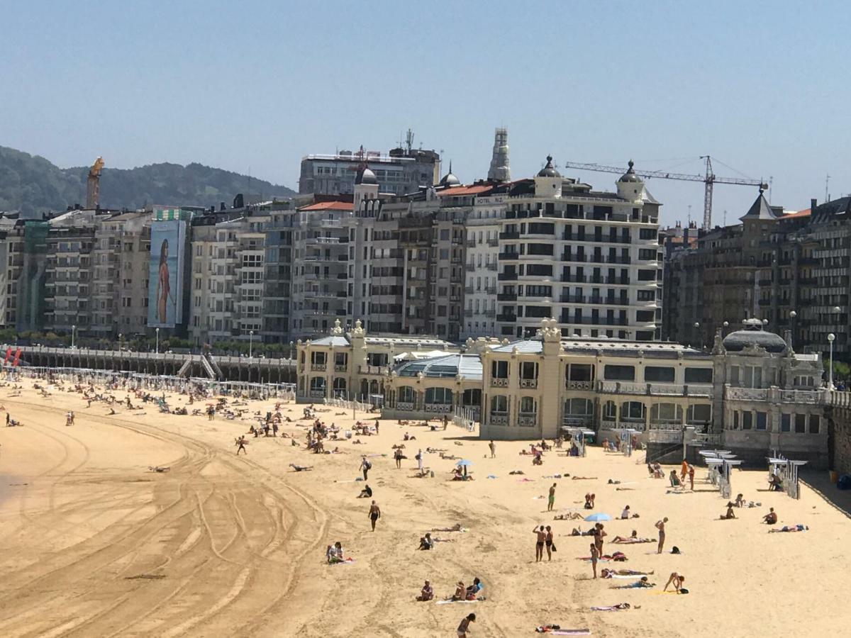 La Madame On La Concha Beach, Seaview Apartment *
