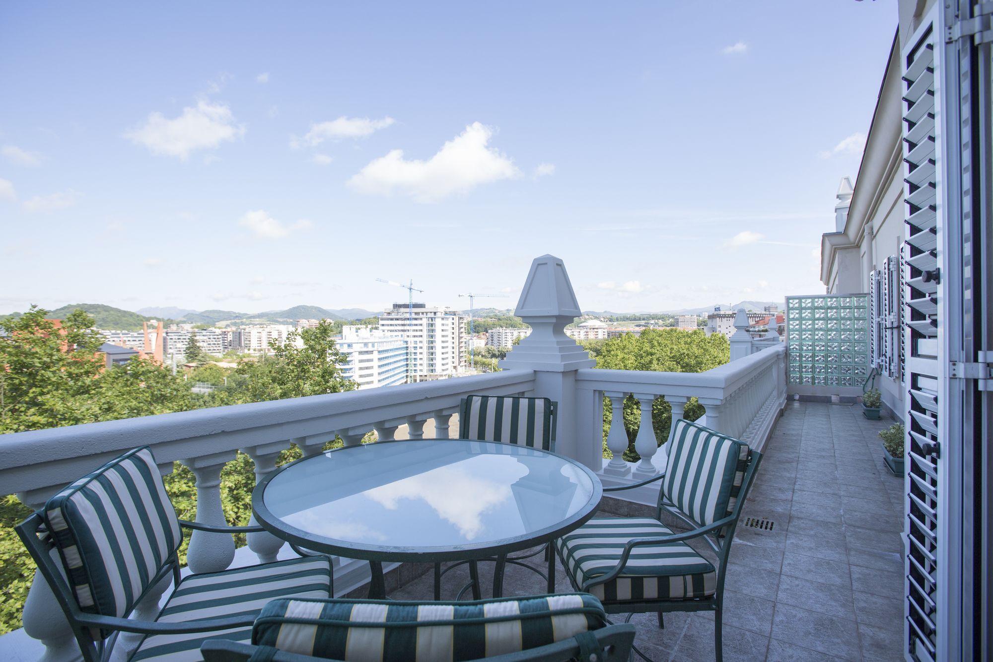 Mirador By People San Sebastian