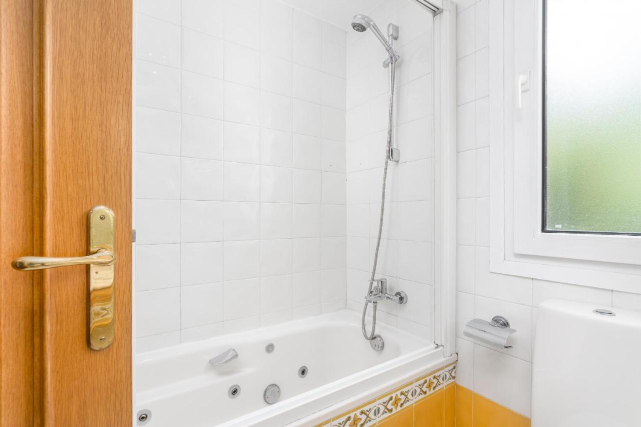 Always Easy I Pio Baroja Apartment San Sebastian