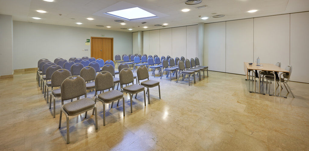 Antik 4* San Sebastián