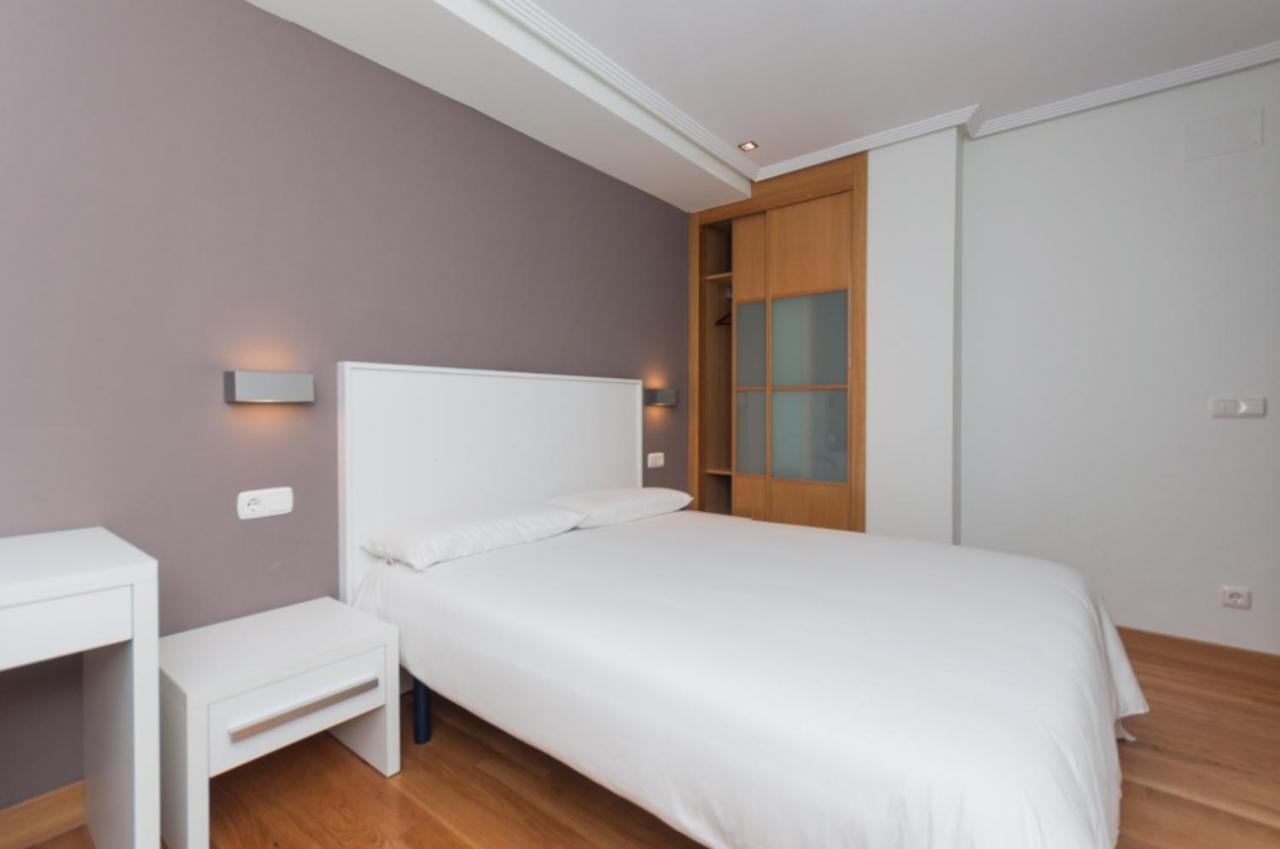 Apartment Ulia C - Local Rentss *