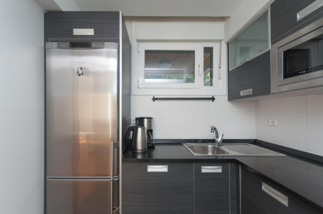 Apartment Ulia A - Local Rentss