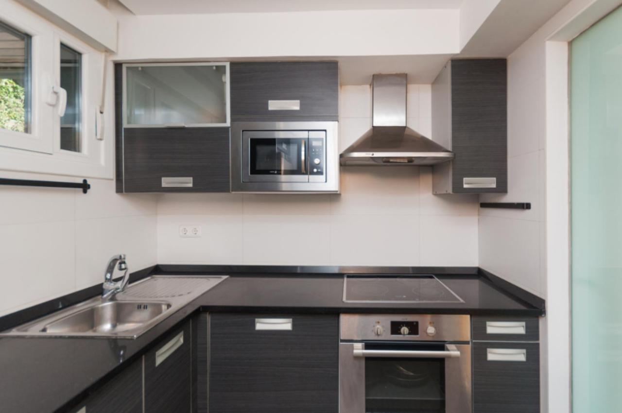 Apartment Ulia A - Local Rentss