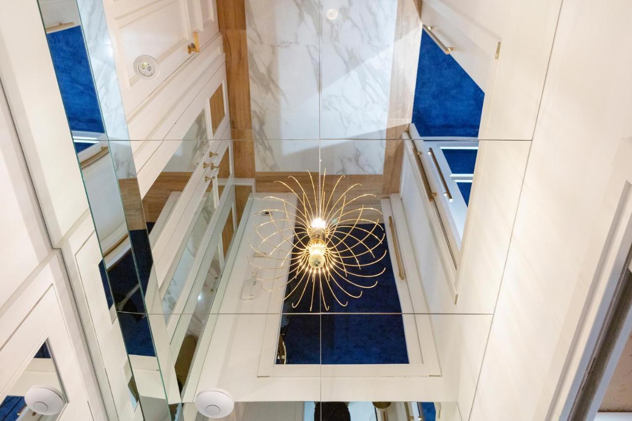 Apartment Luxurious By Sebastiana Group