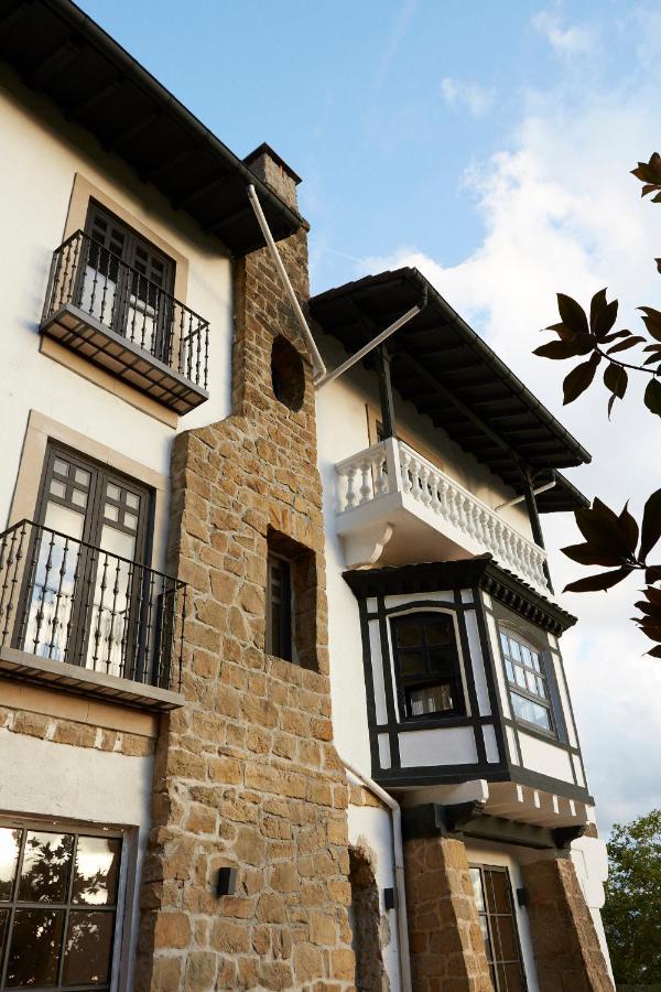 Boutique Mendi Argia Hotel